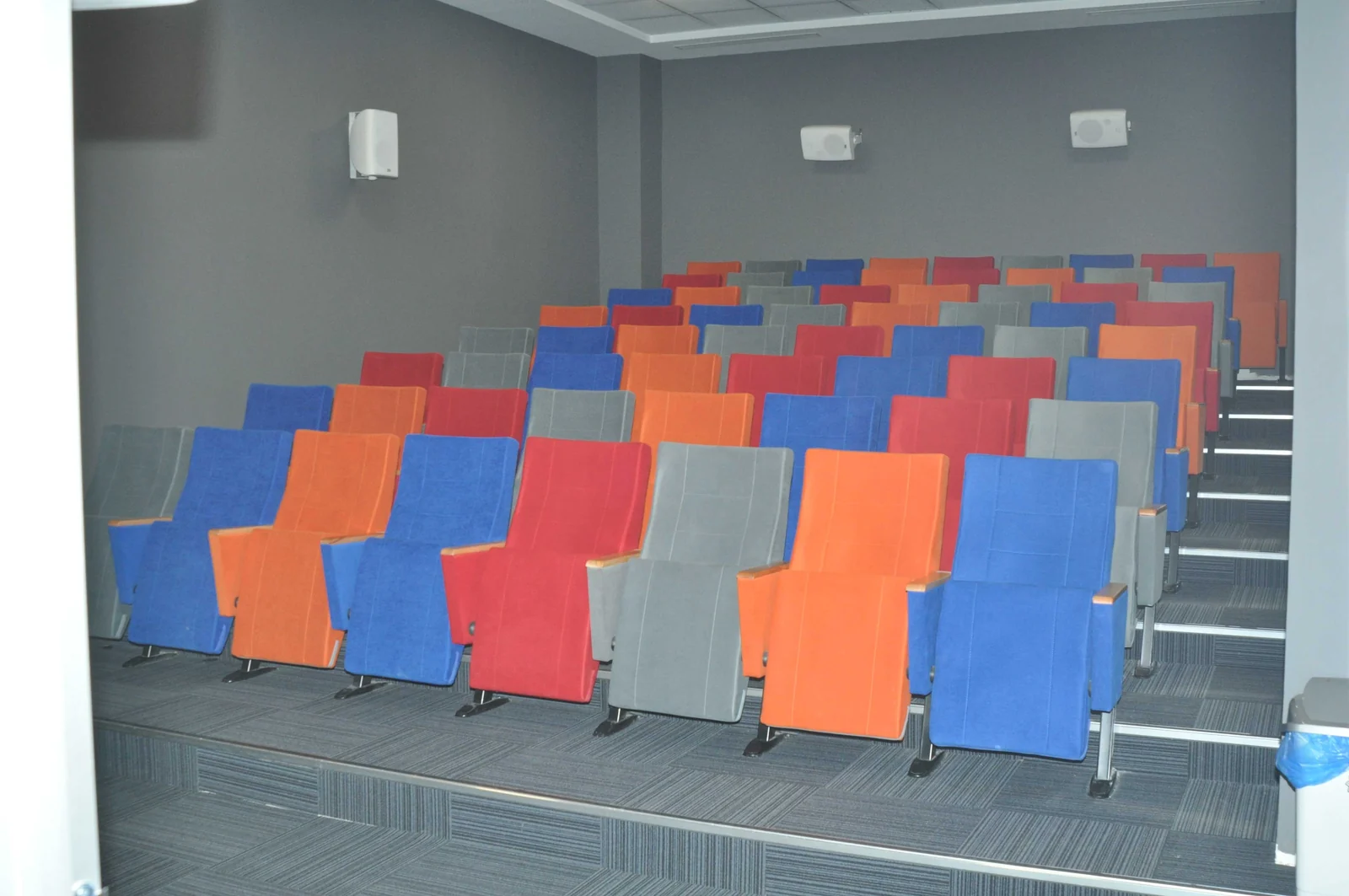 Konferans Salonu-3